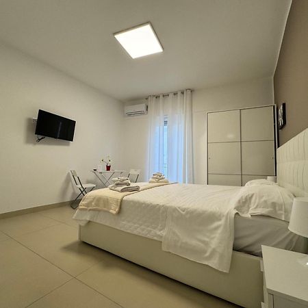 Four Rooms Naxos Giardini Naxos Dış mekan fotoğraf